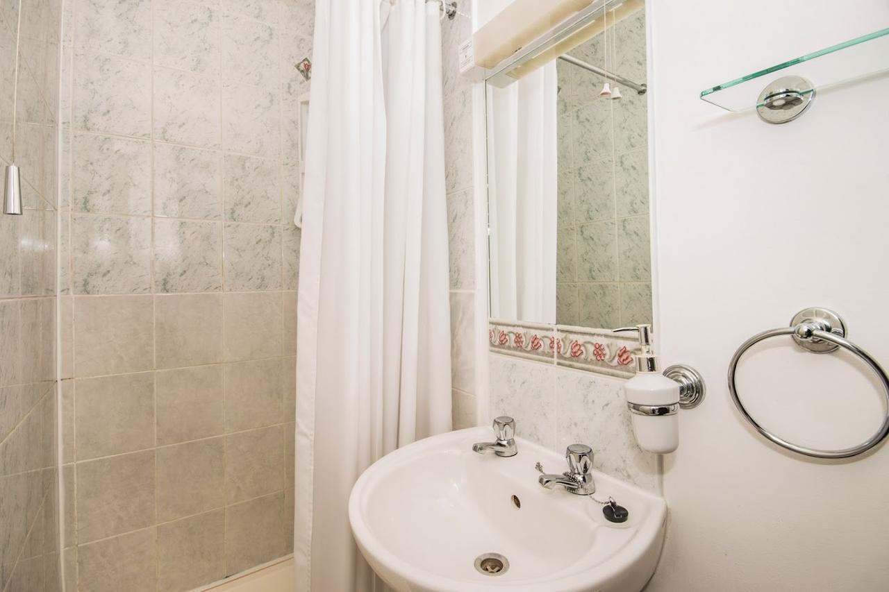 Green Haven Guest House ストラットフォード＝アポン＝エイボン エクステリア 写真